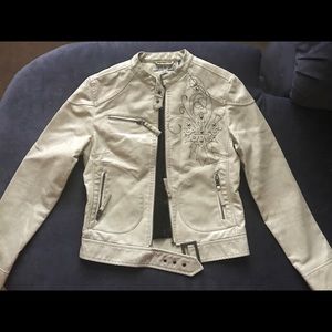 Women’s Archaic (from Buckle) leather jacket.